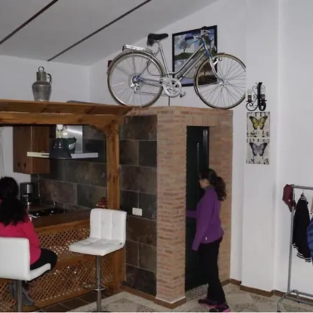 Apartamento Loft La Encina Torrejón el Rubio Exterior foto